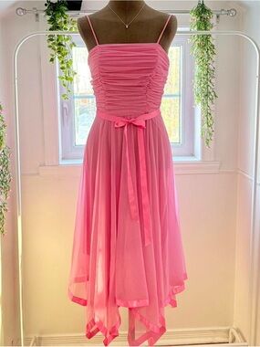 Lori Ann Montreal Pink Dress with Ribbon Detail